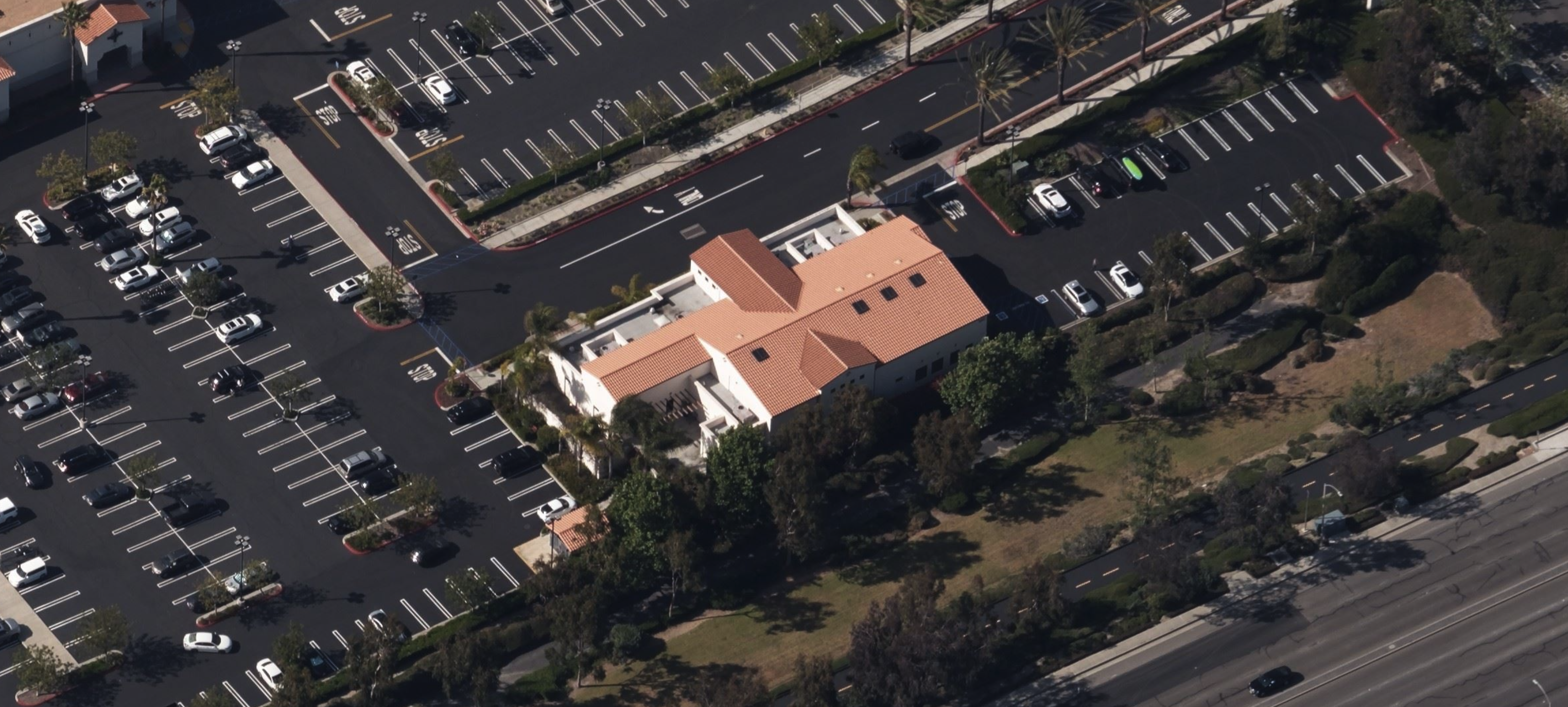 Monument Legal Group Represents Buyer in the Acquisition of a Single-Tenant, Retail Building in San Clemente, CA